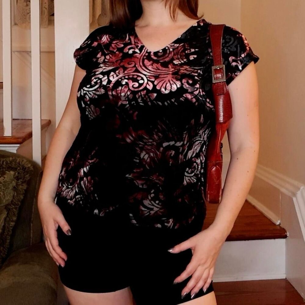 Velvet Burnout Short Sleeve Top Black Pink Floral Whimsygoth Witchy VNeck Sz S M
